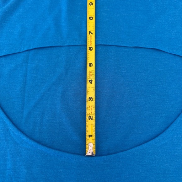 Under Armour Heatgear Womens Long Sleeve Top Blue Open Back Loose Fit XL - Picture 10 of 10